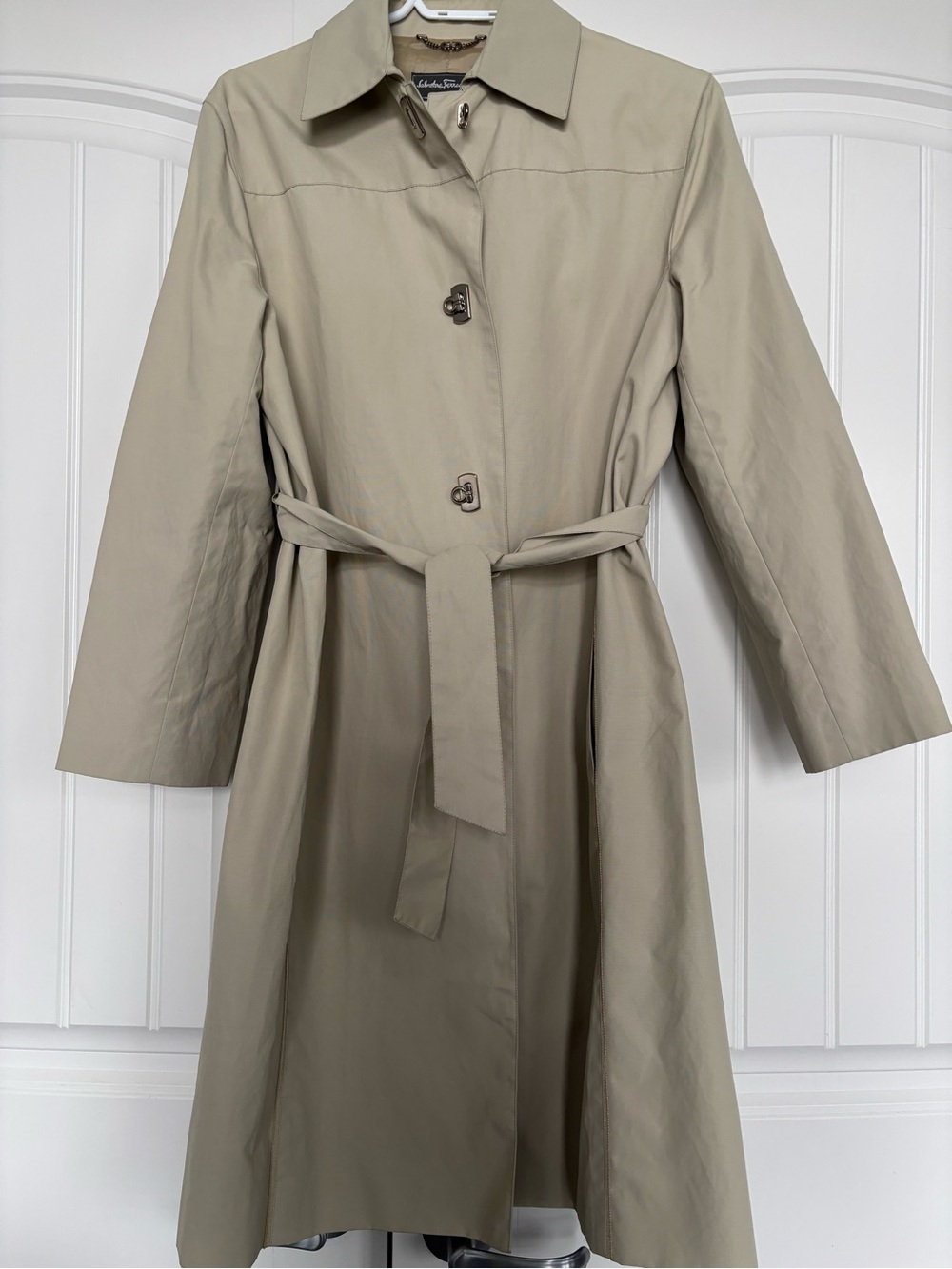 Salvatore Ferragamo Women's Beige Trench Coat with Tie Belt